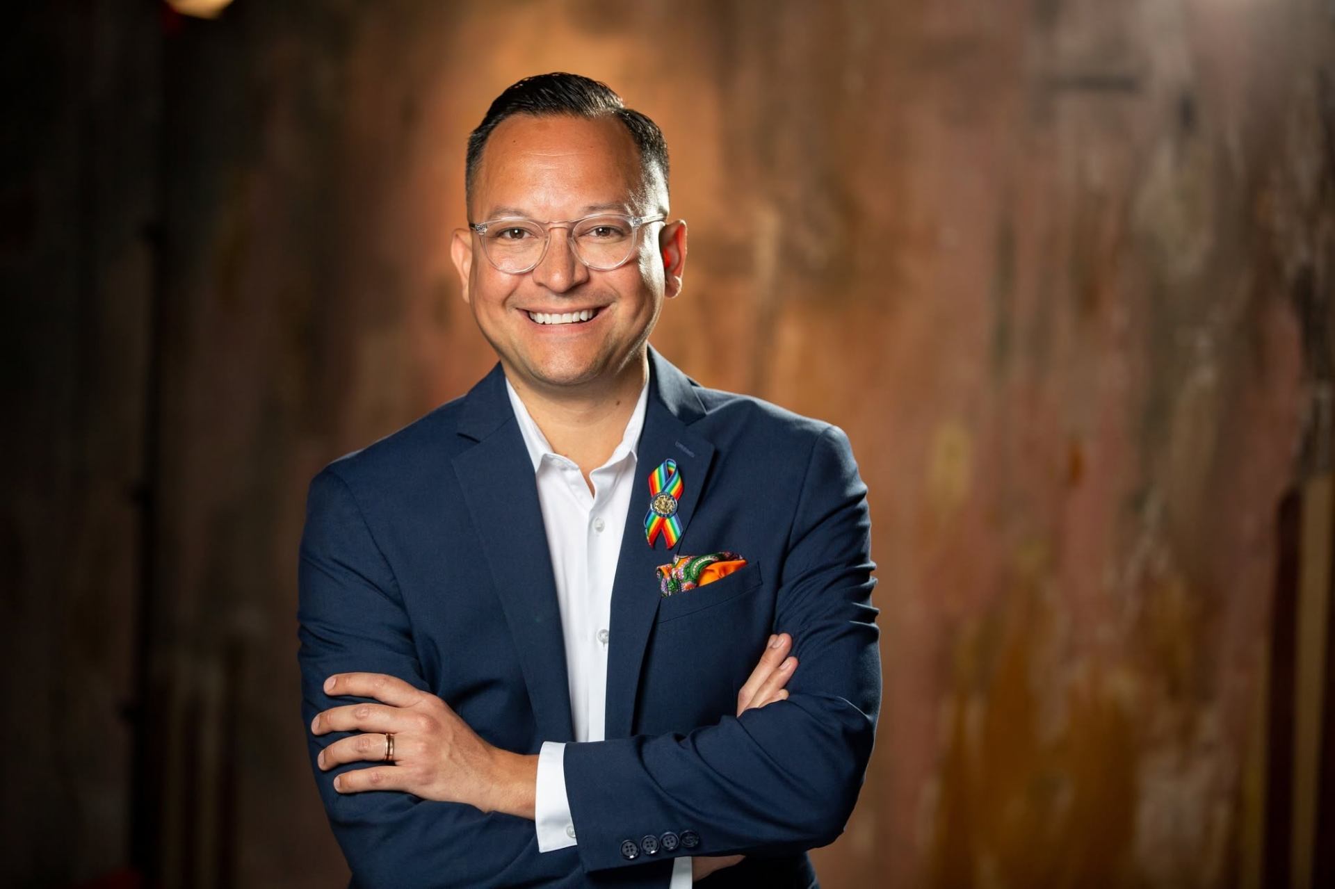 Carlos Guillermo Smith headshot