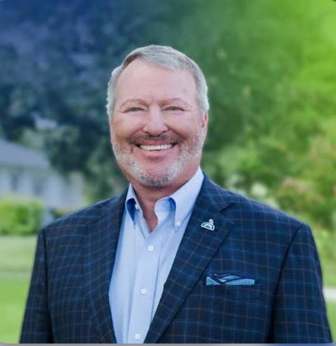 Mayor Buddy Dyer headshot